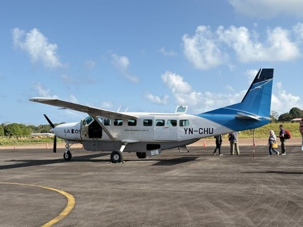 Flyv parat til at flyve ud til destinationen Corn Islands i Nicaragua